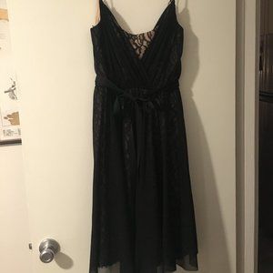 Maggy London Lace and Chiffon Party Dress